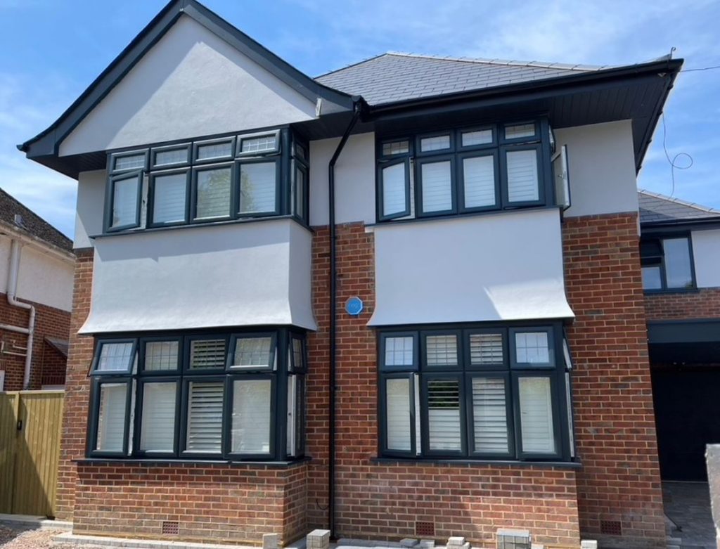uPVC window spraying